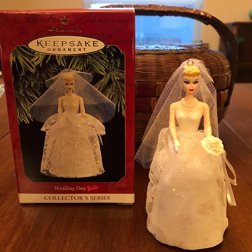 1997 Hallmark Barbie Ornament Wedding Day